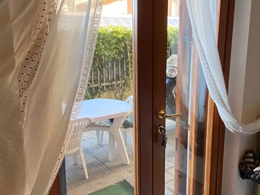 Immagine 8 di Appartamento in vendita  a Carrara