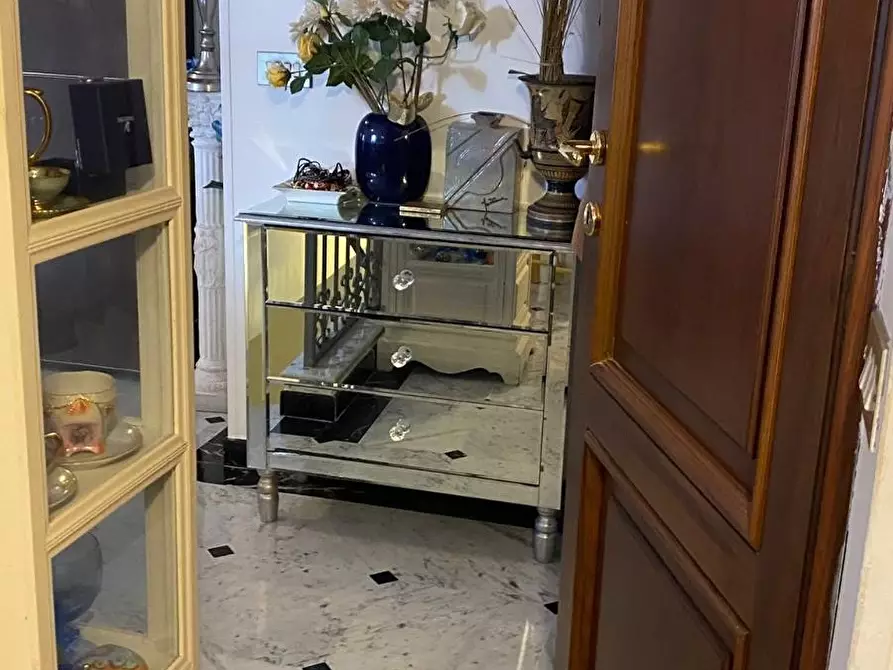 Immagine 6 di Appartamento in vendita  a Carrara