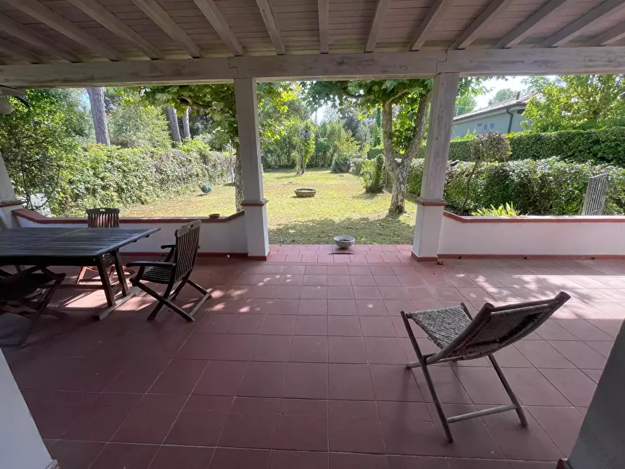 Immagine 7 di Casa indipendente in vendita  a Massa