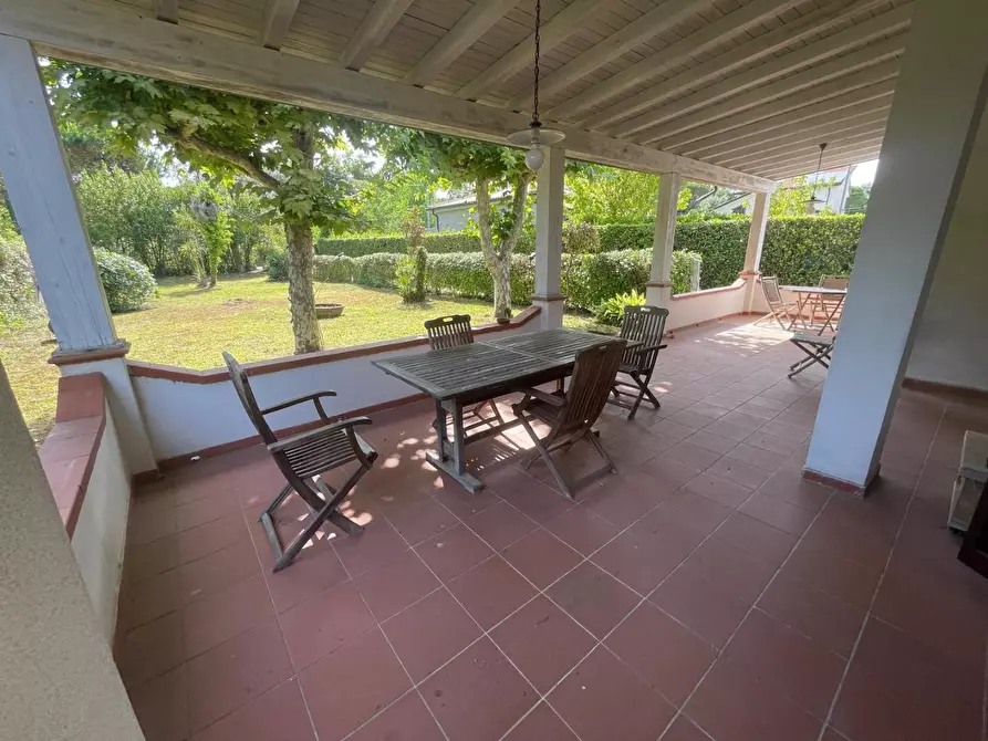 Immagine 6 di Casa indipendente in vendita  a Massa