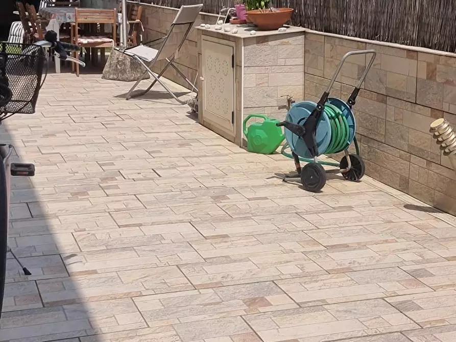 Immagine 5 di Casa indipendente in vendita  a Viareggio