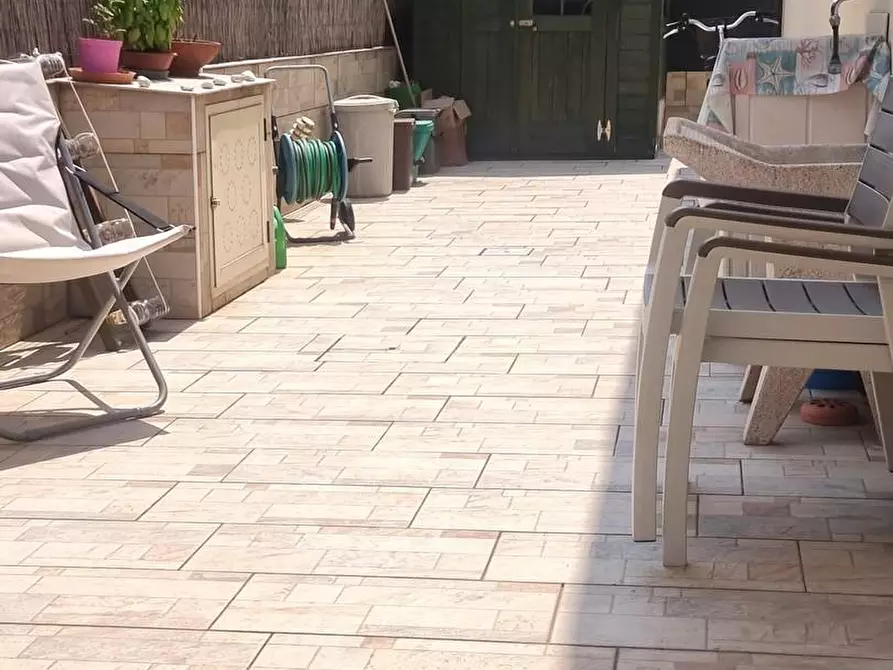 Immagine 7 di Casa indipendente in vendita  a Viareggio