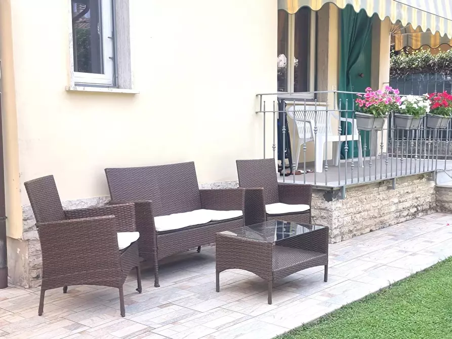 Immagine 8 di Casa indipendente in vendita  a Viareggio