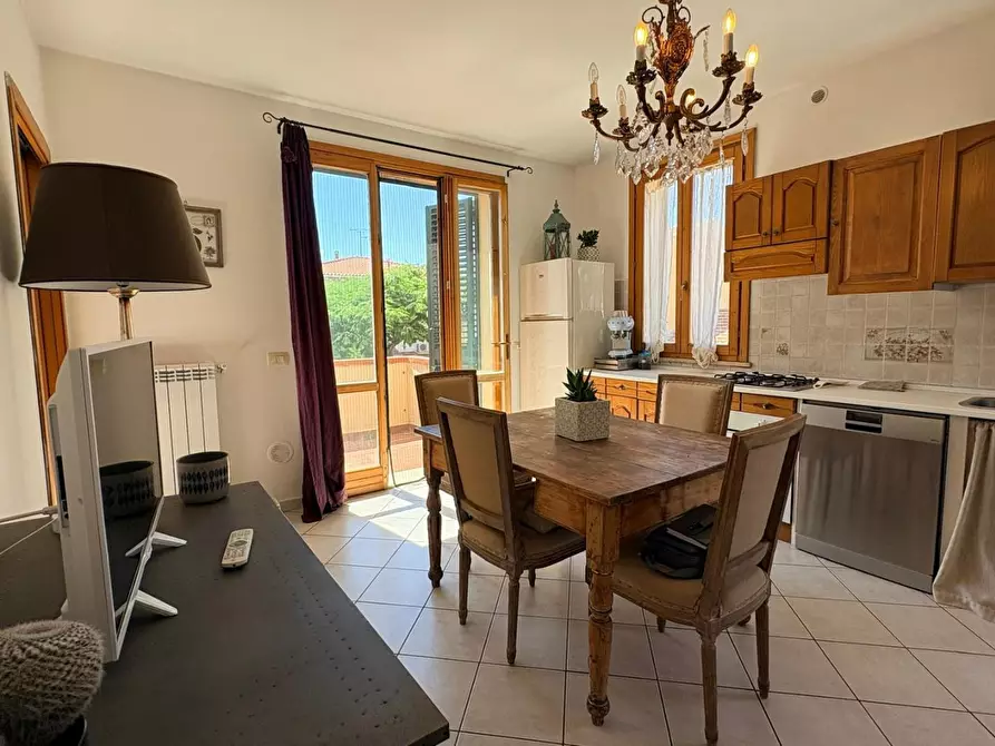 Immagine 1 di Appartamento in vendita  a Cecina