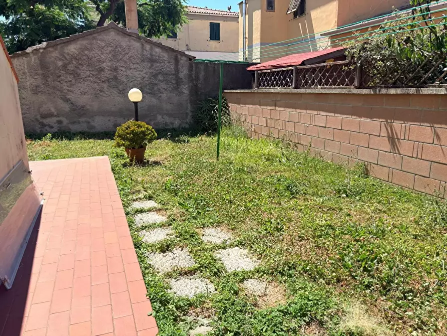 Immagine 19 di Appartamento in vendita  a Cecina