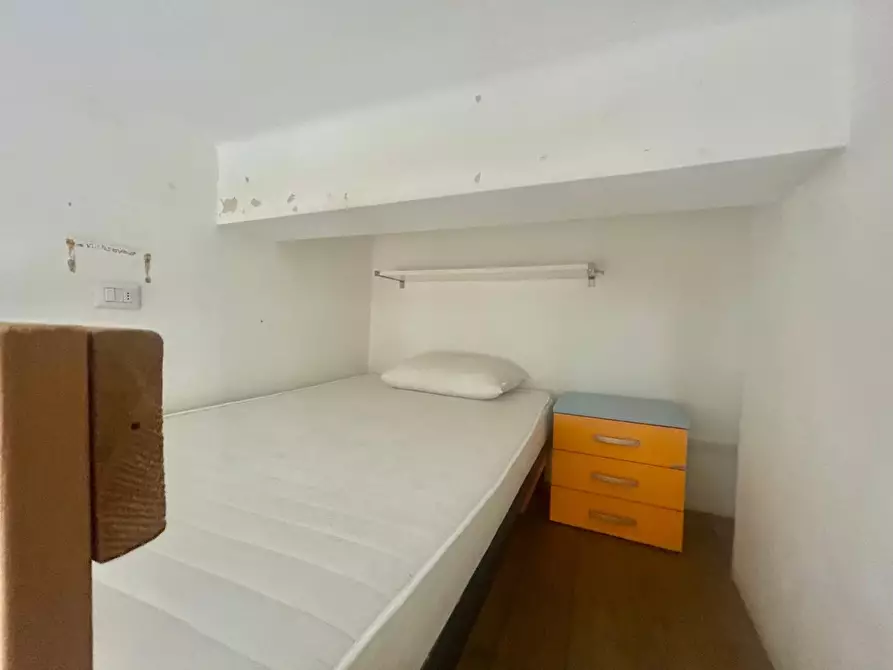 Immagine 5 di Appartamento in vendita  a Siena