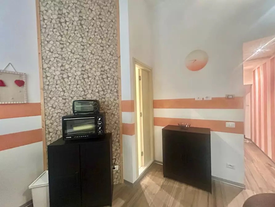Immagine 13 di Appartamento in vendita  a Siena
