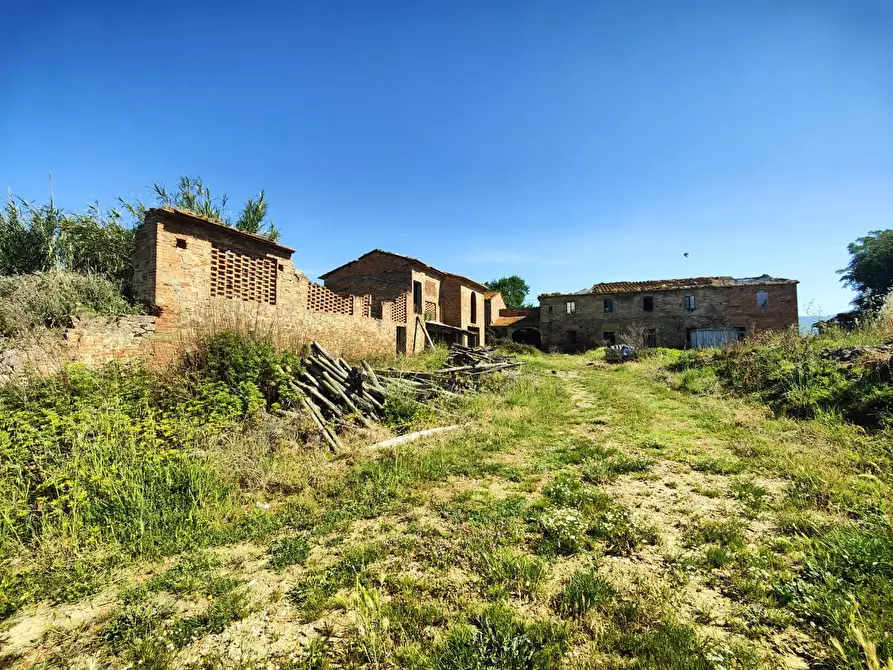 Immagine 2 di Casa colonica in vendita  a Cerreto Guidi