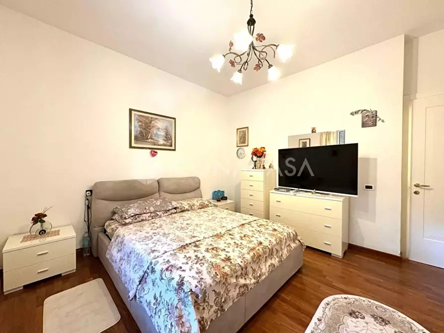 Immagine 22 di Appartamento in vendita  a Pontedera
