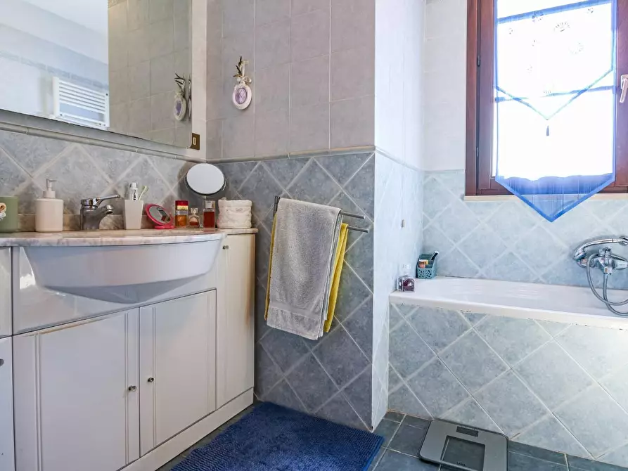 Immagine 24 di Casa bifamiliare in vendita  a San Giuliano Terme