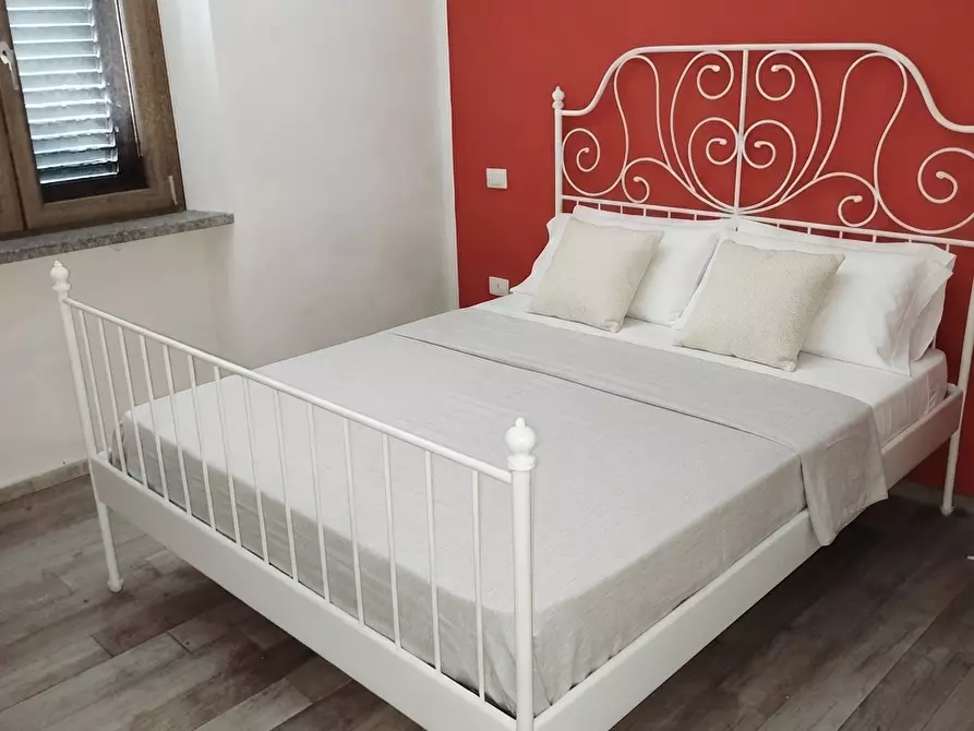 Immagine 10 di Casa semindipendente in vendita  a Rosignano Marittimo