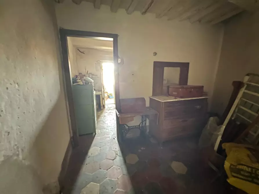 Immagine 5 di Terratetto in vendita  a Massa