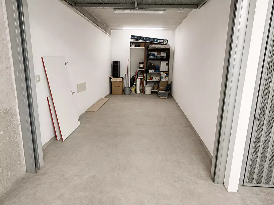 Immagine 16 di Appartamento in vendita  a Pisa