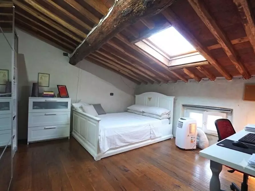 Immagine 23 di Terratetto in vendita  a Lucca