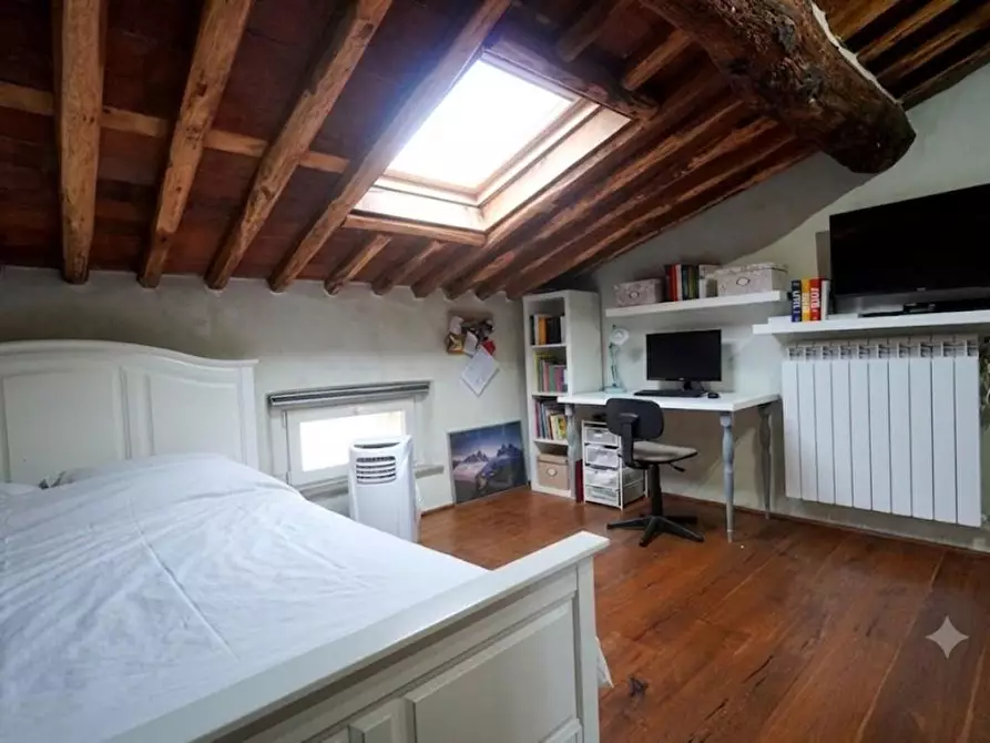 Immagine 24 di Terratetto in vendita  a Lucca