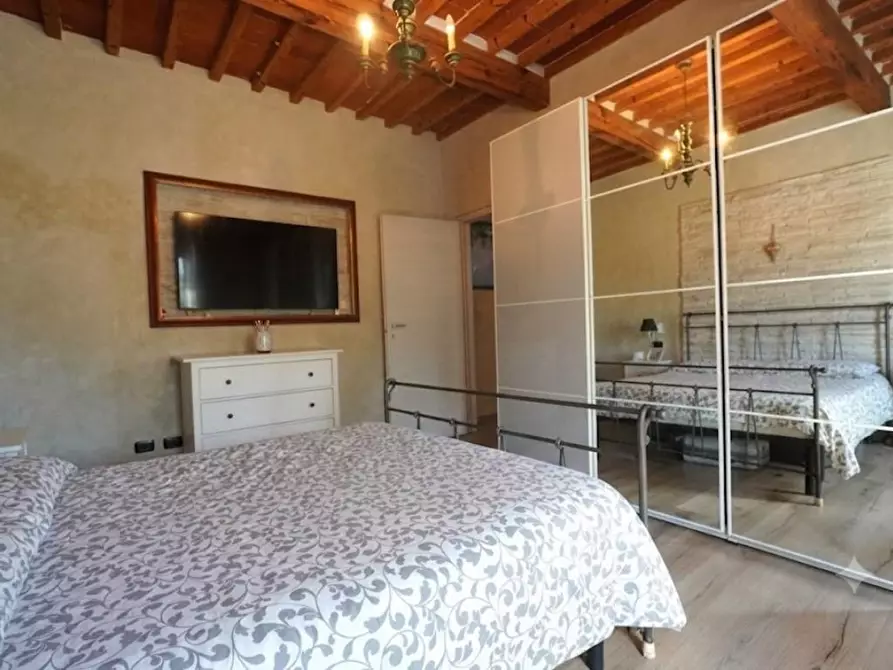 Immagine 13 di Terratetto in vendita  a Lucca