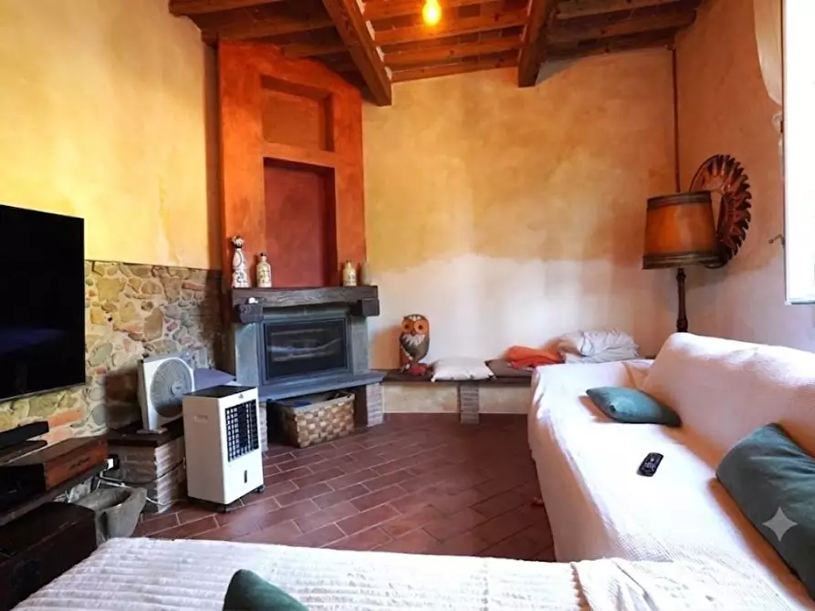 Immagine 4 di Terratetto in vendita  a Lucca