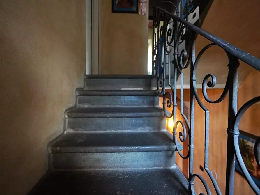 Immagine 10 di Terratetto in vendita  a Lucca