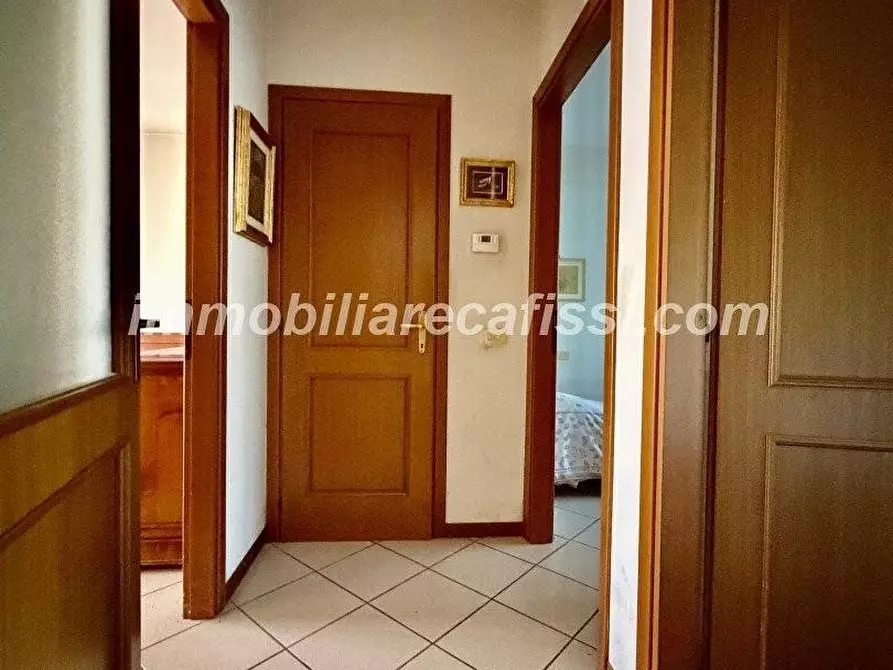 Immagine 8 di Appartamento in vendita  a Carmignano