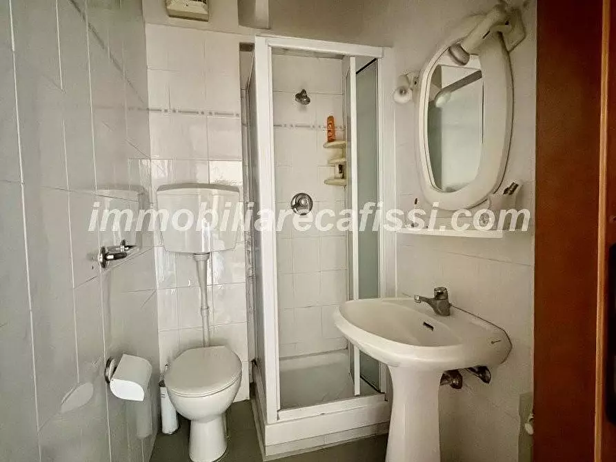 Immagine 17 di Appartamento in vendita  a Carmignano