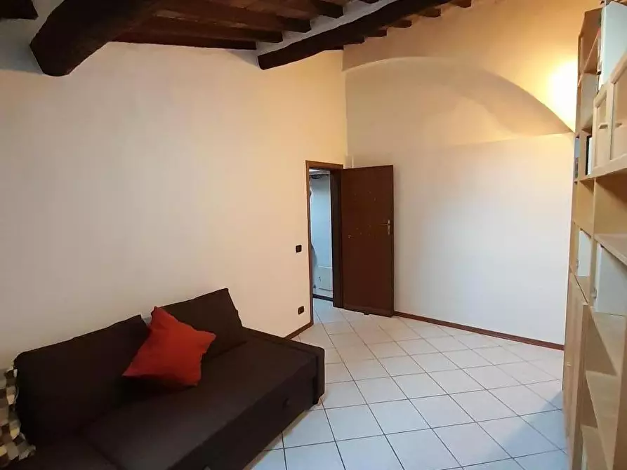 Immagine 6 di Appartamento in affitto  a Pisa
