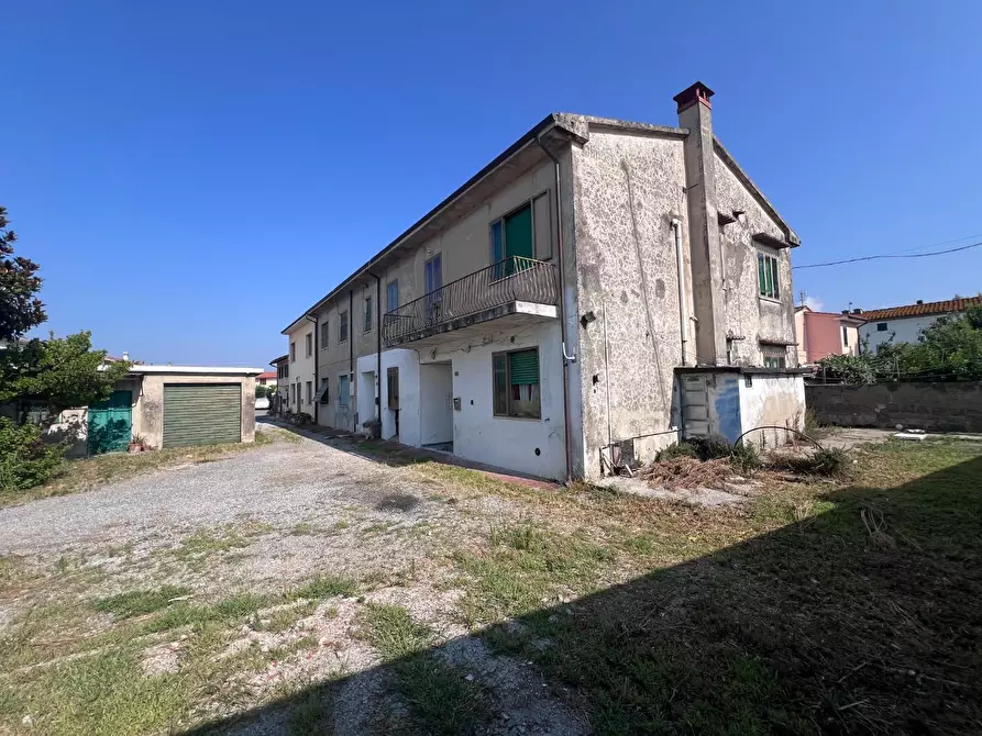 Immagine 5 di Terratetto in vendita  a Cascina