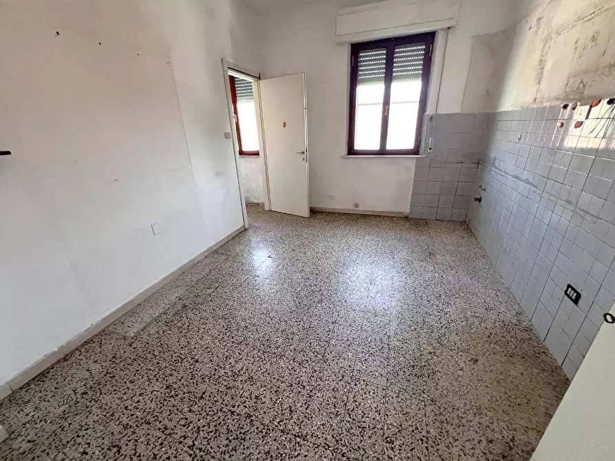 Immagine 4 di Appartamento in vendita  a Cascina