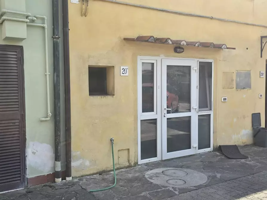 Immagine 11 di Appartamento in vendita  a Calcinaia