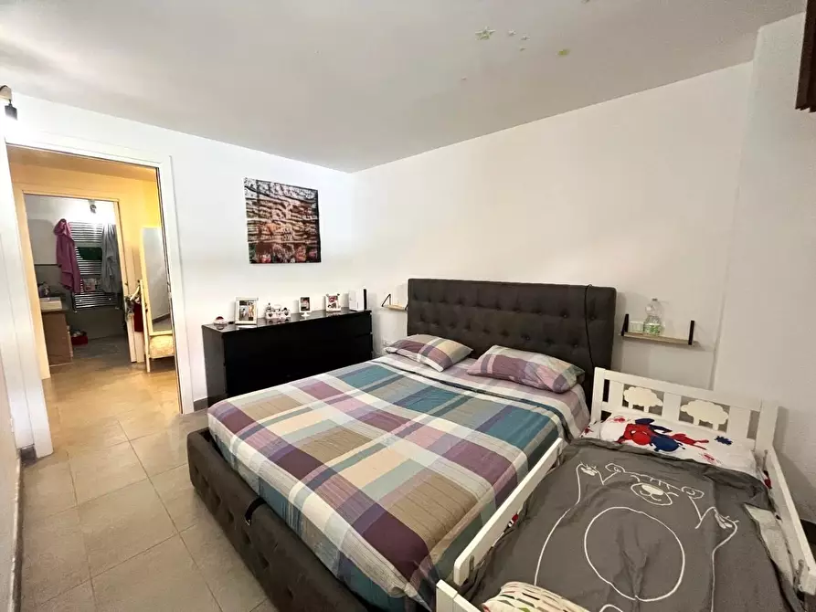 Immagine 13 di Appartamento in vendita  a Livorno