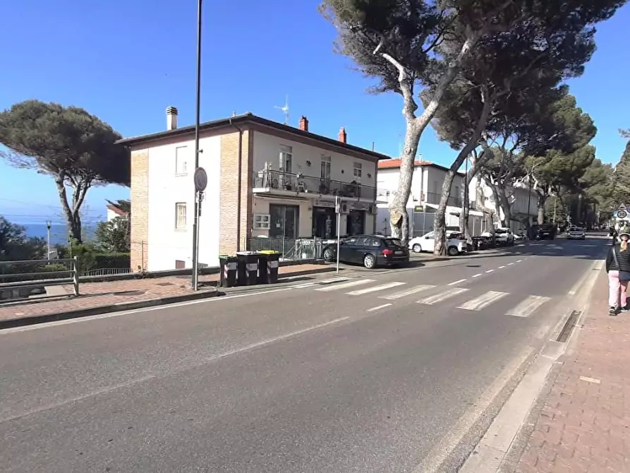 Immagine 3 di Appartamento in vendita  a Rosignano Marittimo