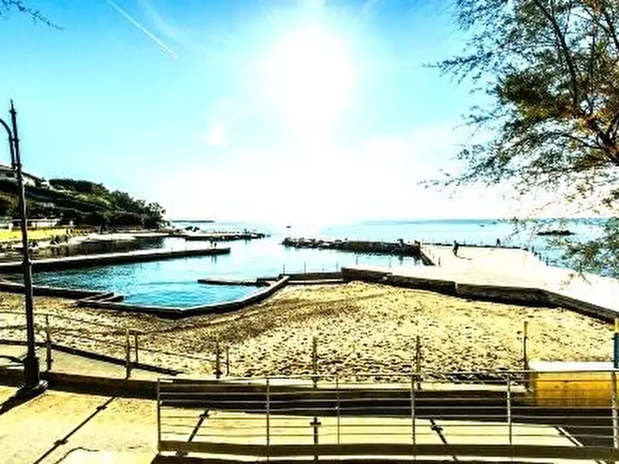 Immagine 4 di Appartamento in vendita  a Rosignano Marittimo