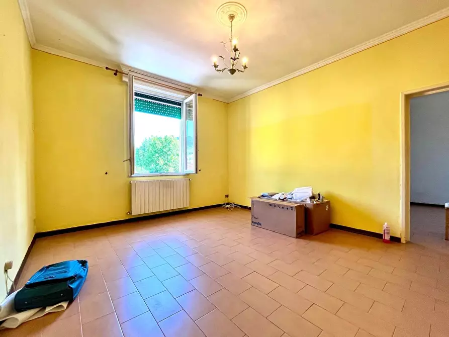Immagine 9 di Appartamento in vendita  a Pescia