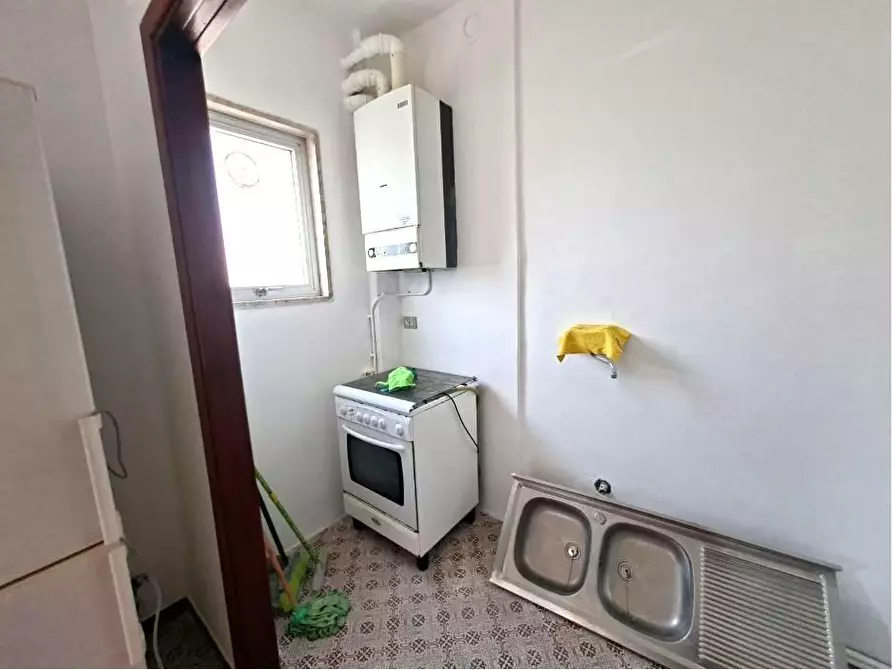 Immagine 5 di Appartamento in vendita  a Sarzana