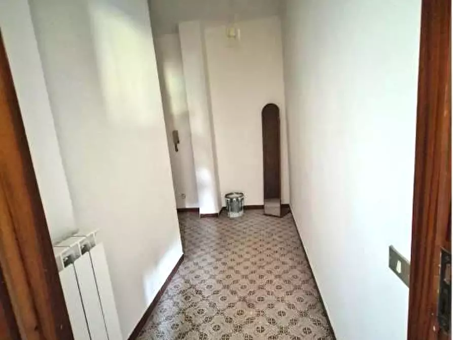 Immagine 17 di Appartamento in vendita  a Sarzana