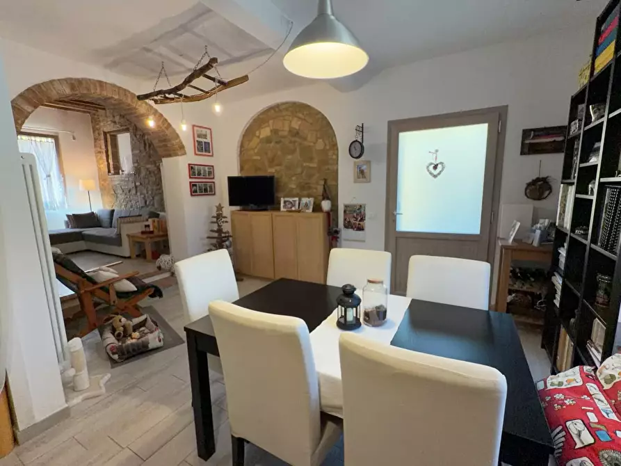 Immagine 4 di Appartamento in vendita  a Chianni