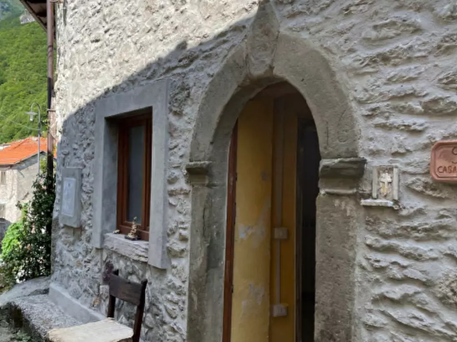 Immagine 4 di Terratetto in vendita  a Vagli Sotto