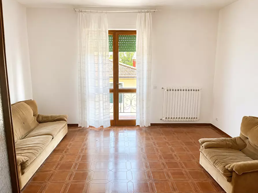 Immagine 2 di Appartamento in vendita  a Terricciola