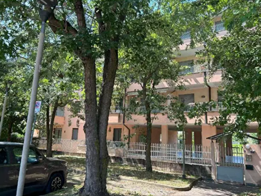 Immagine 1 di Appartamento in vendita  a San Giorgio Su Legnano