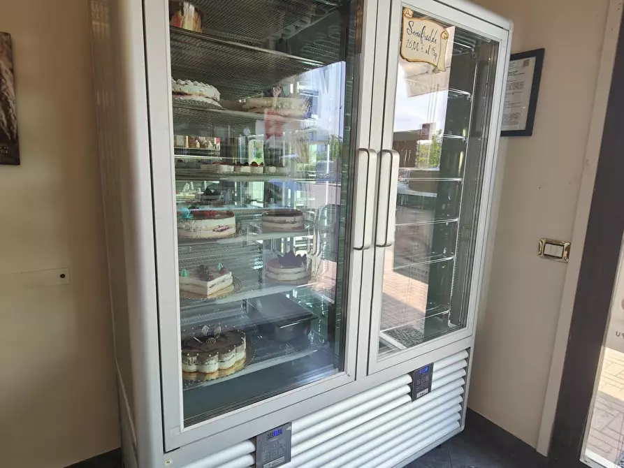 Immagine 5 di Attività commerciale in vendita  a Cerreto Guidi