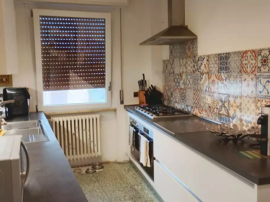 Immagine 10 di Appartamento in vendita  a Pontedera