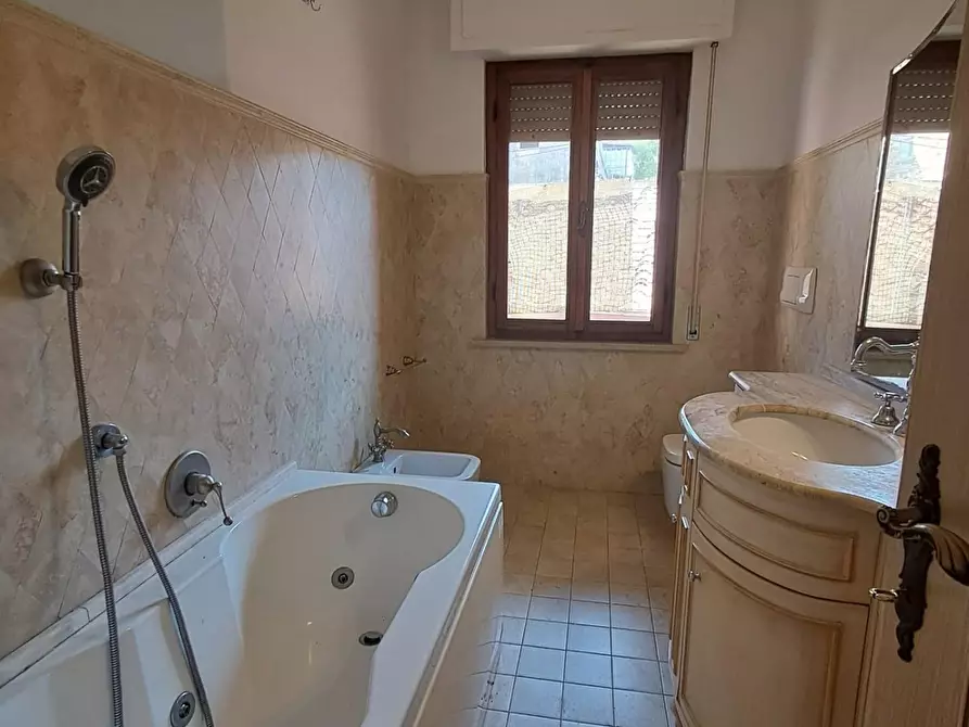 Immagine 11 di Appartamento in vendita  a Buti