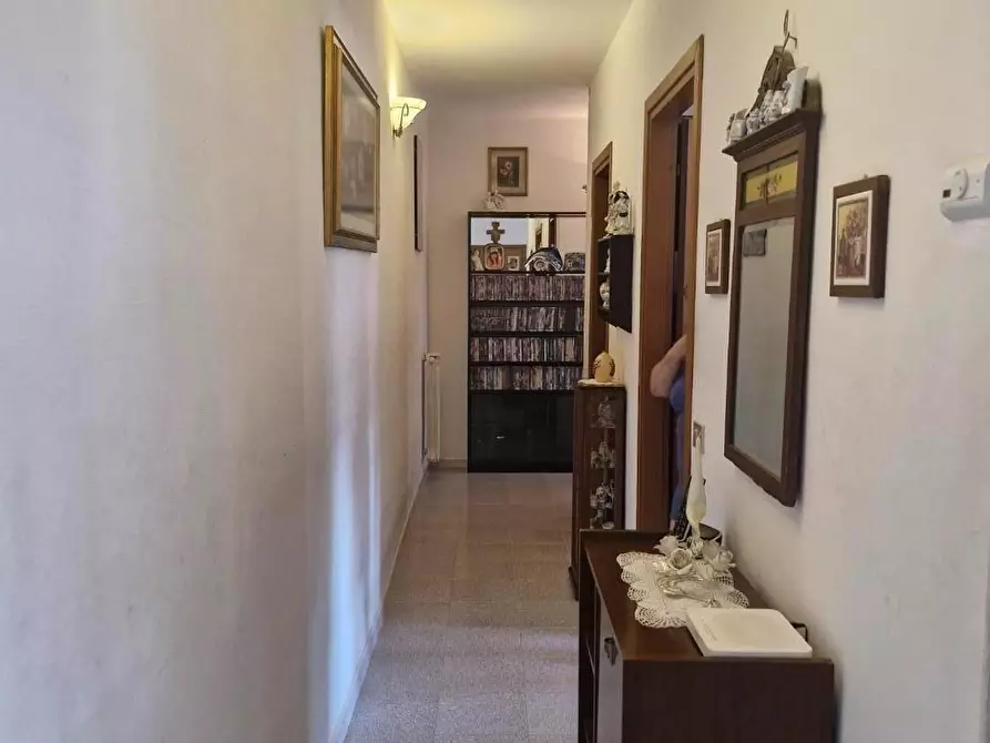 Immagine 8 di Appartamento in vendita  a Campiglia Marittima