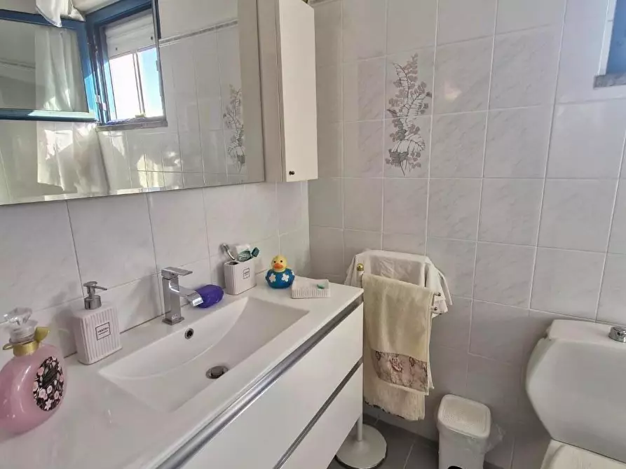 Immagine 13 di Appartamento in vendita  a Campiglia Marittima