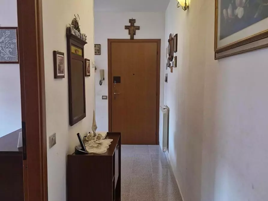Immagine 17 di Appartamento in vendita  a Campiglia Marittima