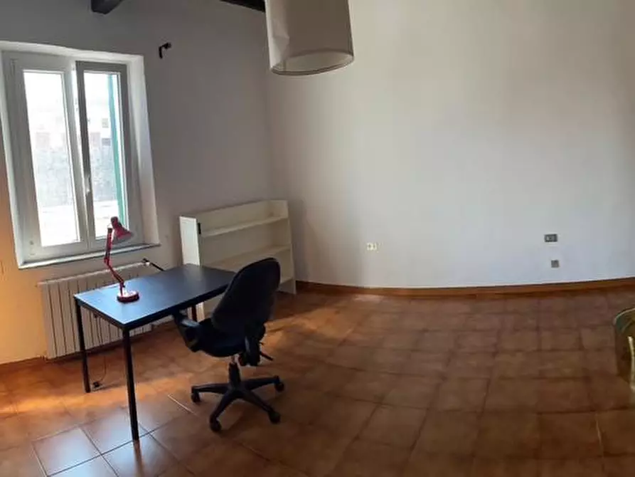 Immagine 12 di Appartamento in affitto  a Pisa