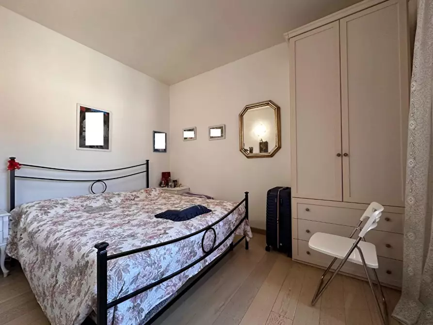 Immagine 30 di Appartamento in vendita  a Cascina