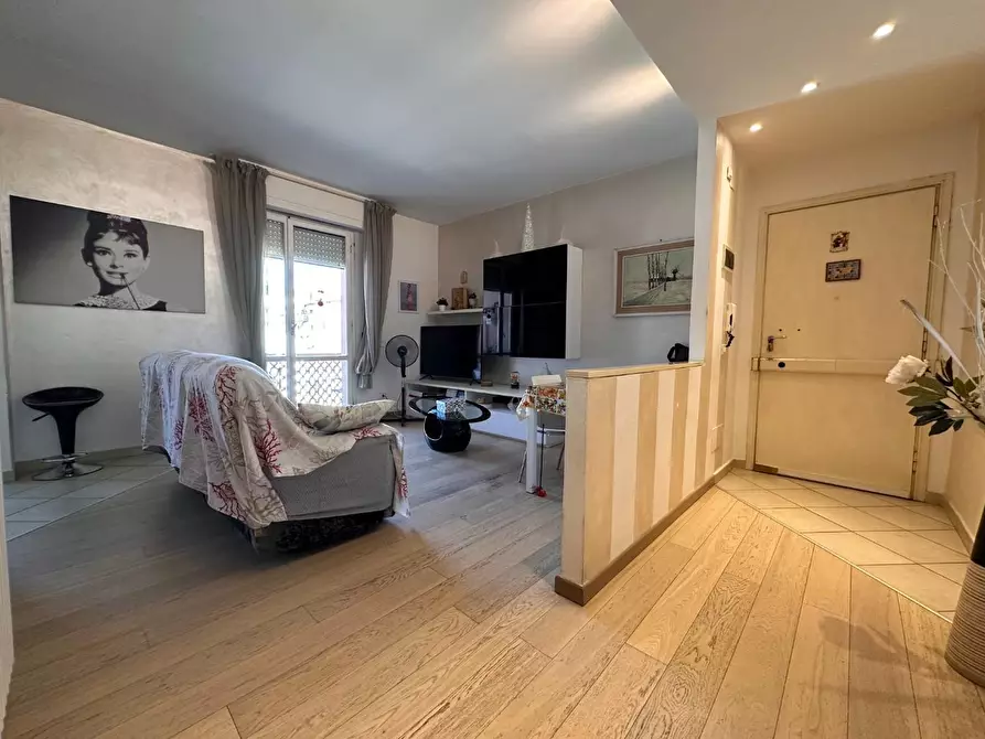 Immagine 4 di Appartamento in vendita  a Cascina