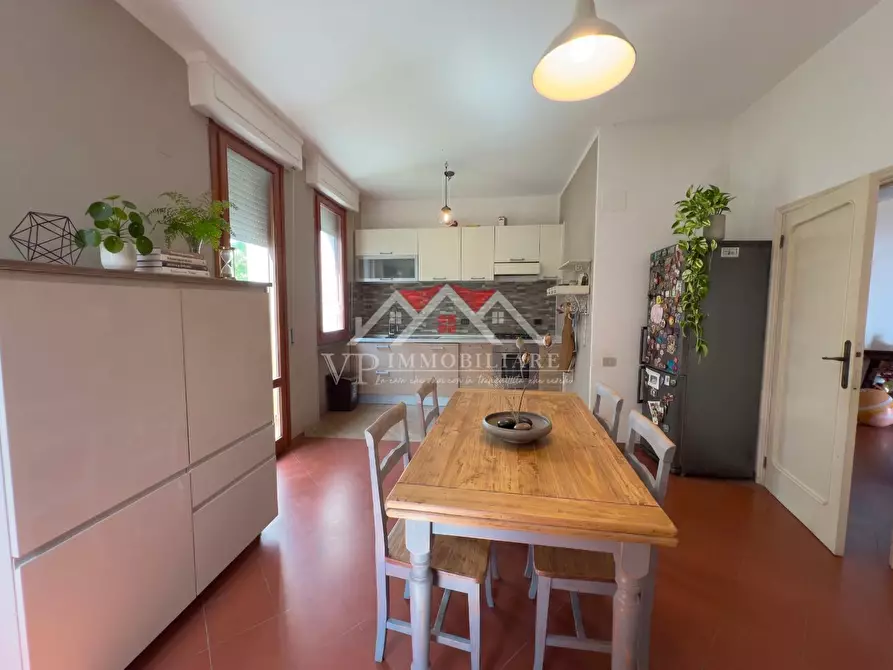 Immagine 4 di Casa bifamiliare in vendita  a Pomarance