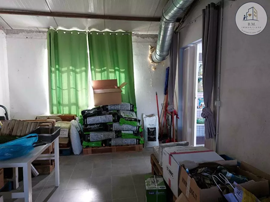 Immagine 14 di Attività commerciale in vendita  a Montelibretti