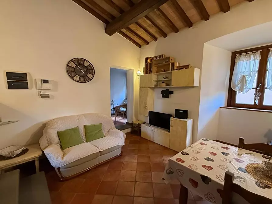 Immagine 11 di Appartamento in vendita  a Certaldo